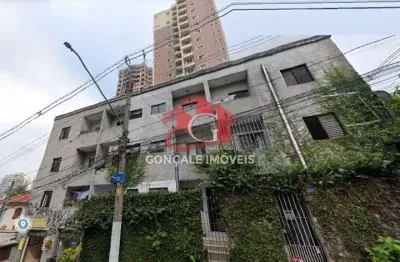 Prédio residencial  de esquina  ao lado da estação do metrô jardim são paulo