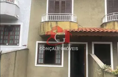 Sobrado à venda no horto florestal - 2 quartos, 2 banheiros e segurança 24h - r$ 479.000