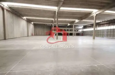 Galpão para locação com 2600m2 de área fabril, escritórios, vestiários, no pq novo mundo.