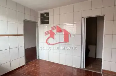 Casa Padrão para alugar com 2 dormitórios 1 banheiro 36 m2 de área útil no bairro Vila Maria Alta