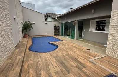 Excelente casa térrea à venda no jardim abolição em araras/sp