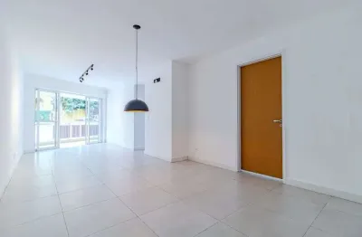 Frequentar a lagoa é um privilégio, morar é realizar um sonho! menor preço de m² da zona sul !!!