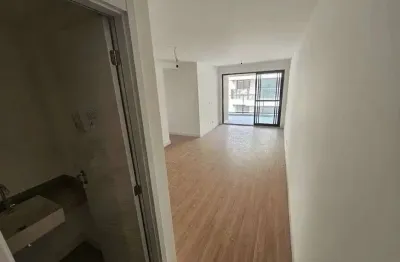 No coração da tijuca - infra completa e segurança 24hs - novo e perto de tudo que precisa para viver