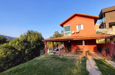 Casa a venda em mairiporã com 1.000m² - 2 quartos, 2 banheiros e piscina privativa!