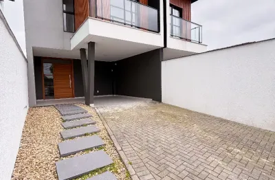 Sobrado de alto padrão no floresta – suíte com closet e espaço gourmet!