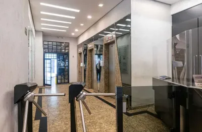 Conjunto comercial para venda em curitiba, centro, 2 banheiros, 1 vaga