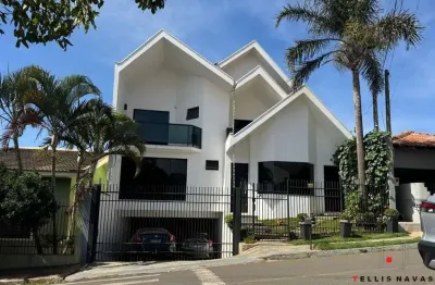 Sobrado alto padrão em mandaguaçu - ótima localização
