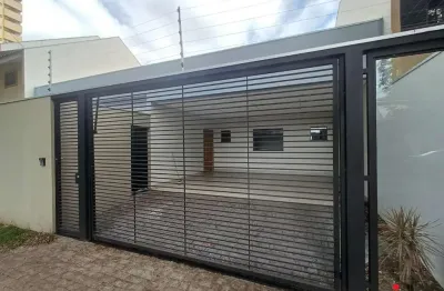 Casa com 3 quartos à venda na Rua Américo Brasiliense, 225, Vila Morangueira, Maringá