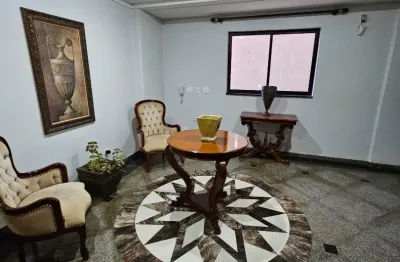 Apartamento com 3 quartos à venda | 175 m² | zona 07 | ampla área externa privativa