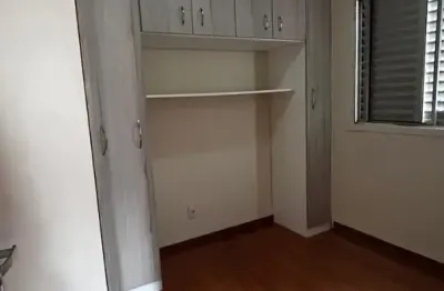 Apto 3 dorm 70 metros aceita carro e moto como parte de pagamento.