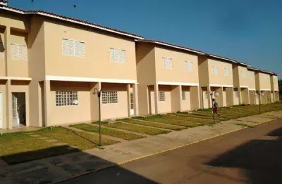Sobrado em condomínio para venda em várzea grande, jardim ouro branco, 3 dormitórios, 1 suíte, 2 banheiros, 2 vagas