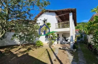 Casa com 3 quartos à venda na rua comissário joão luiz de souza, piratininga, niterói, 161 m2 por r$ 850.000