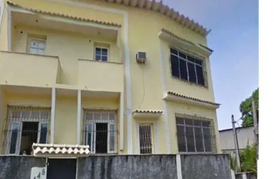 Casa com 3 quartos à venda na rua padre emílio miotti, santa rosa, niterói, 510 m2 por r$ 730.000