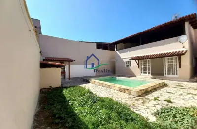Casa com 3 quartos à venda na rua milton da rocha soares, piratininga, niterói, 330 m2 por r$ 1.190.000