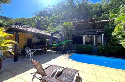 Casa com 4 quartos à venda na rua juriti, itaipu, niterói, 450 m2 por r$ 1.390.000