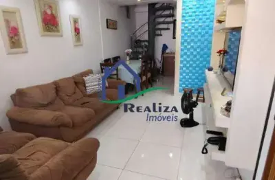 Casa com 3 quartos à venda na Rua Vitória, Trindade, São Gonçalo, 143 m2 por R$ 400.000