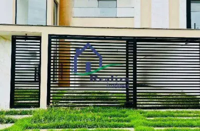 Casa com 3 quartos à venda na Rua Onacyr Arthur Pereira da Silva, Camboinhas, Niterói, 202 m2 por R$ 2.100.000