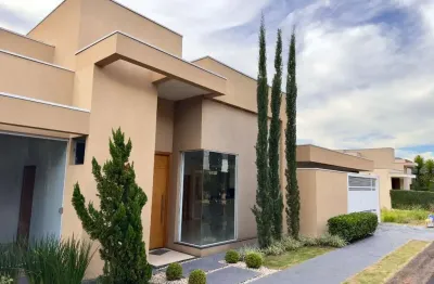 Casa em condomínio fechado com 3 quartos para alugar na Alameda Adib Ismael, 750, Village Damha Rio Preto II, São José do Rio Preto por R$ 5.950