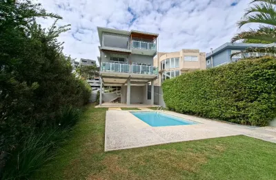 Casa em condomínio na granja viana, com vista maravilhosa!