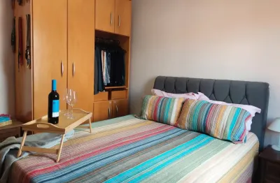 Seu refúgio na granja viana, a metros do the square open mall.  sobrado, geminada, localizada no condomínio jardim paulistano, no km 22 da rodovia raposo tavares