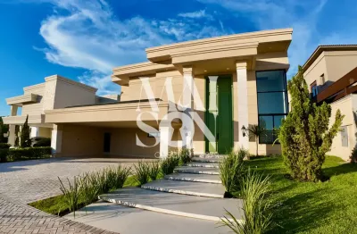 Vende-se Casa Térrea de Luxo no Condomínio Supremo Itália - 4 Suítes Master, 3 Vagas - Terreno 776 m² / 421 m² Construídos - Cuiabá (MT) - Valor de Venda: R$ 6.990.000,00