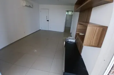 Flat no edifício easy home, ao lado do shopping riverside para locação