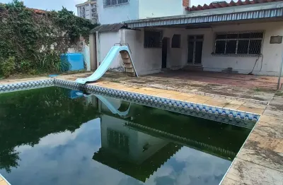Casa para alugar  ou  vender  no pechincha com  piscina ,5  quartos tipo chácara no pechincha, com edícula e  grande área de lazer