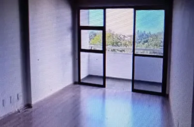 Alugo lindo apartamento de 2 quartos completo com planejados e vista livre