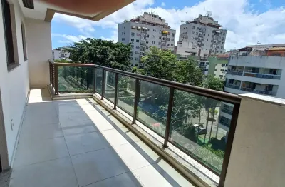 Cobertura com 160m2 -3 quartos, 1 suite   dentro de um condomínio de casas