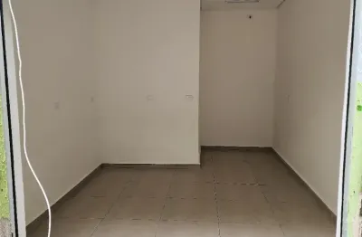 Ponto comercial no centro -  em frente ao terminal de ônibus e estação de trem