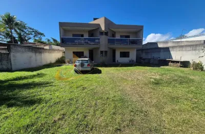 São 2 casas à venda com 3 suítes cada no brarranco alto - caraguatatuba sp
