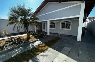Casa à venda no bairro jardim britânia - caraguatatuba/sp