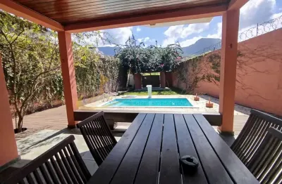 Casa com 4 quartos à venda no Massaguaçu, Caraguatatuba 