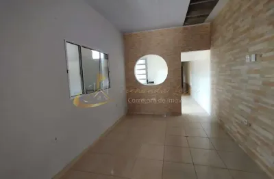 Casa com 2 quartos, bairro balneário dos golfinhos - caraguatatuba-sp