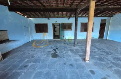Casa à venda com 2 dormitórios no aruan em caraguatatuba-sp