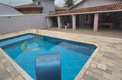 Casa à venda com 3 quartos (sendo 1 suíte) na martim de sá - caraguatatuba / sp