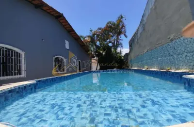 Casa com 3 dormitorios, piscina, 200m da praia das palmeiras - caraguatatuba/sp