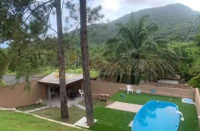 Casa a venda capricórnio com piscina e área gourmet - caraguatatuba-sp