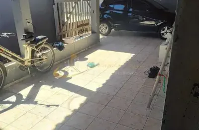 Casa com 2 quartos à venda no Travessão, Caraguatatuba 