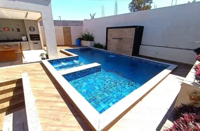 Casa moderna com acabamento sofisticado  encante-se com esta excelente casa, projetada para oferecer conforto, elegância e funcionalidade em cada detalhe.