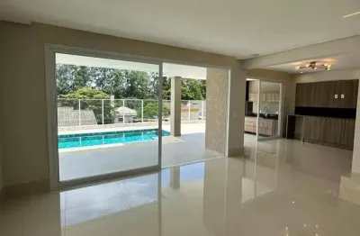 Imóvel à venda com porteira fechada – novo e pronto para morar!