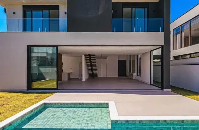 Seja bem-vindo ao condomínio vale verde! um endereço onde luxo, modernidade e sustentabilidade se unem para proporcionar à sua família o lar dos sonhos.