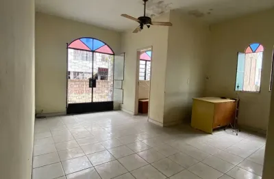 Casa com 3 quartos à venda na Rua Teixeira de Freitas, 79, Estrela do Norte, São Gonçalo