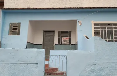 Casa para alugar na Travessa Olavo Bilac, 109, Engenhoca, Niterói