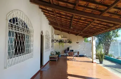 Casa com 4 quartos à venda no Jardim Europa, Sete Lagoas 