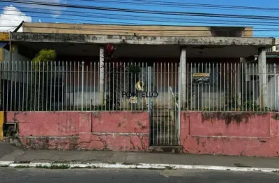 Casa com 3 quartos para alugar no Centro, Sete Lagoas 