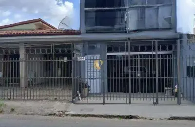 Casa com 4 quartos à venda no Centro, Sete Lagoas 
