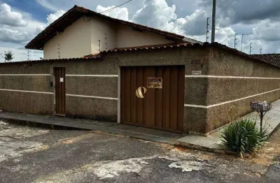 Casa com 4 quartos à venda no Vapabuçu, Sete Lagoas 