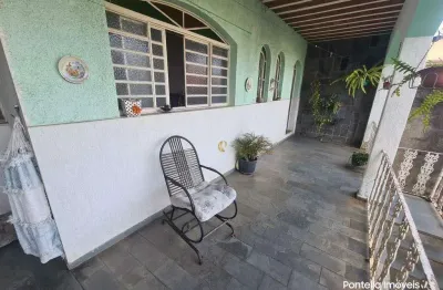 Casa à venda no caiçara-adelaide – conforto e espaço para toda a família!
