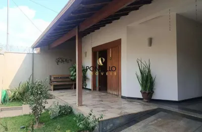 Casa com 5 quartos à venda no São Pedro, Sete Lagoas 